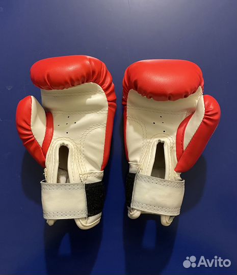 Перчатки боксерские детские Reyvel