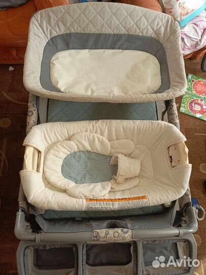 Кровать-манеж Graco