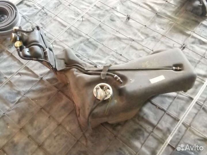 Топливный бак audi 80 b4