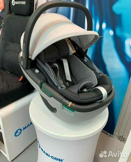 Автокресло maxi-cosi coral 360 новые