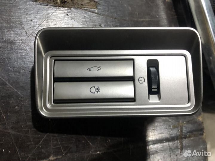 Кнопка багажника jaguar XF