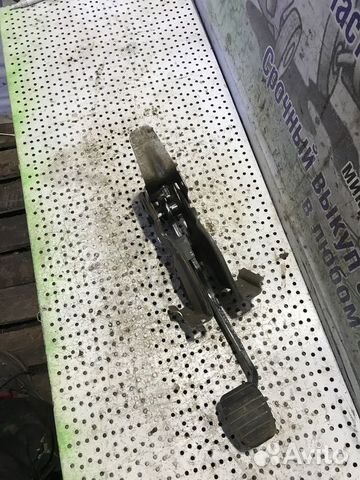 Педаль сцепления LADA xray