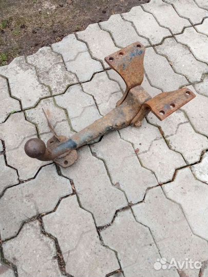 Прицепное крюк