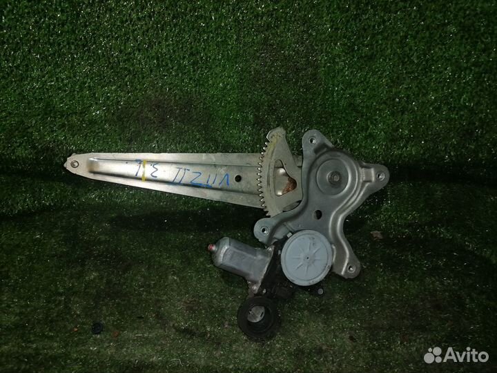 Стеклоподъемник задний левый Toyota Vitz NCP90