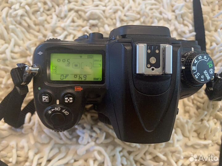 Фотоаппарат Nikon D7000 в коробке