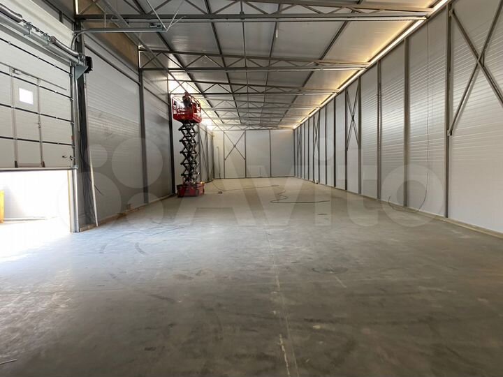 Склад - магазин, 450 м²