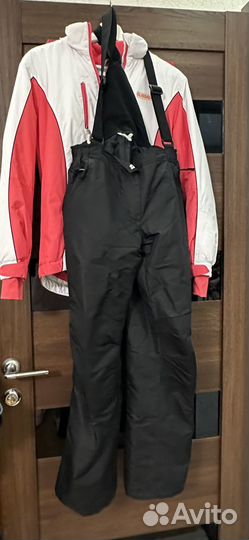 Горнолыжный костюм 42 размер