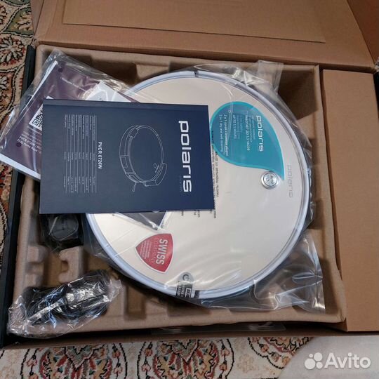 Робот-пылесос Polaris pvcr 0726W