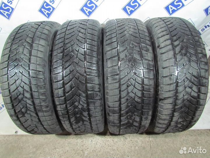 Goodyear UltraGrip Ice SUV Gen-1 225/60 R17 96R