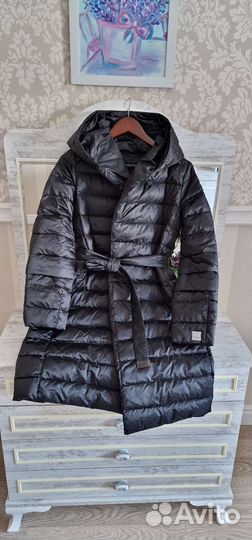 Пуховое пальто Max Mara