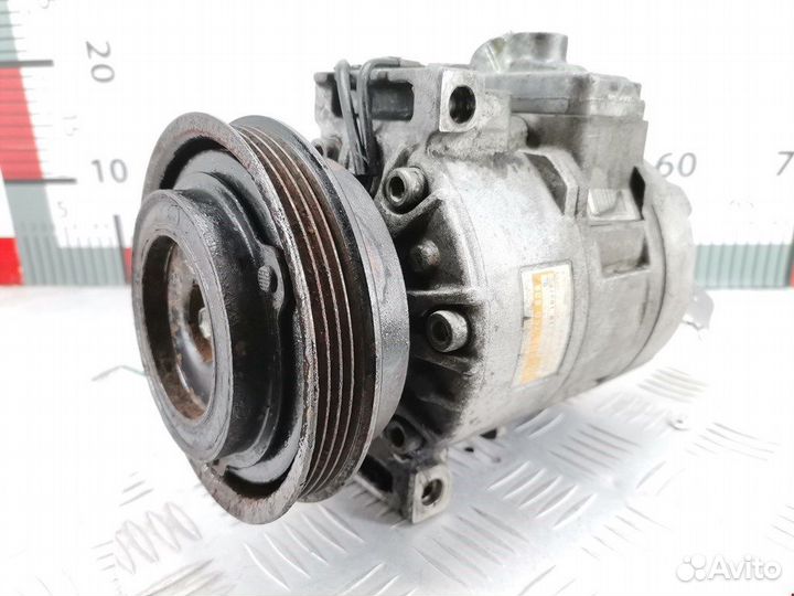 Компрессор кондиционера для Volkswagen Passat 5