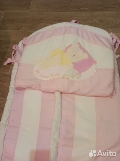 Бортики в кроватку с балдахином