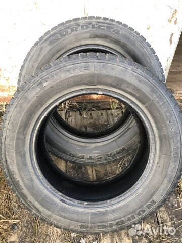 Master Nordic 4 215/65 R16