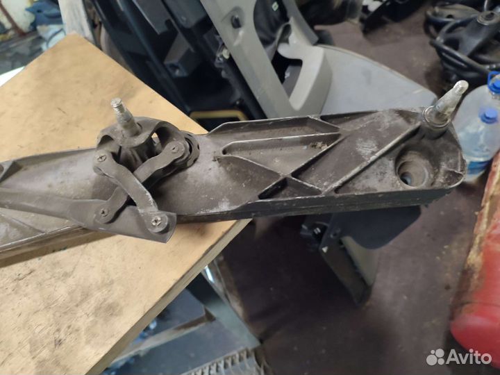 Трапеция дворников с мотором на BMW E39