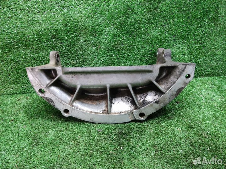 Кожух маховика Toyota Caldina, I 1993