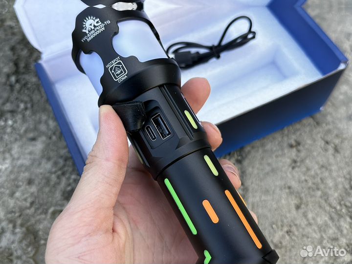 Сумашедший фонарь на 18000мач