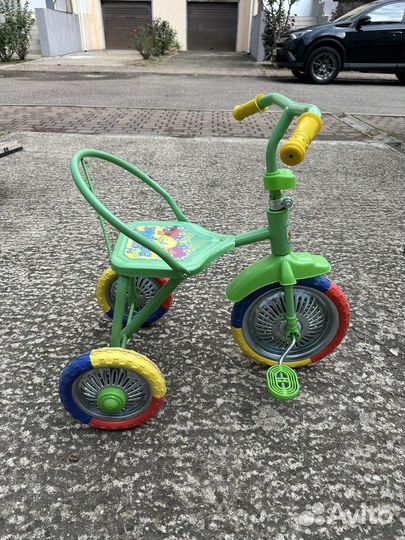 Детский трехколесный велосипед новый