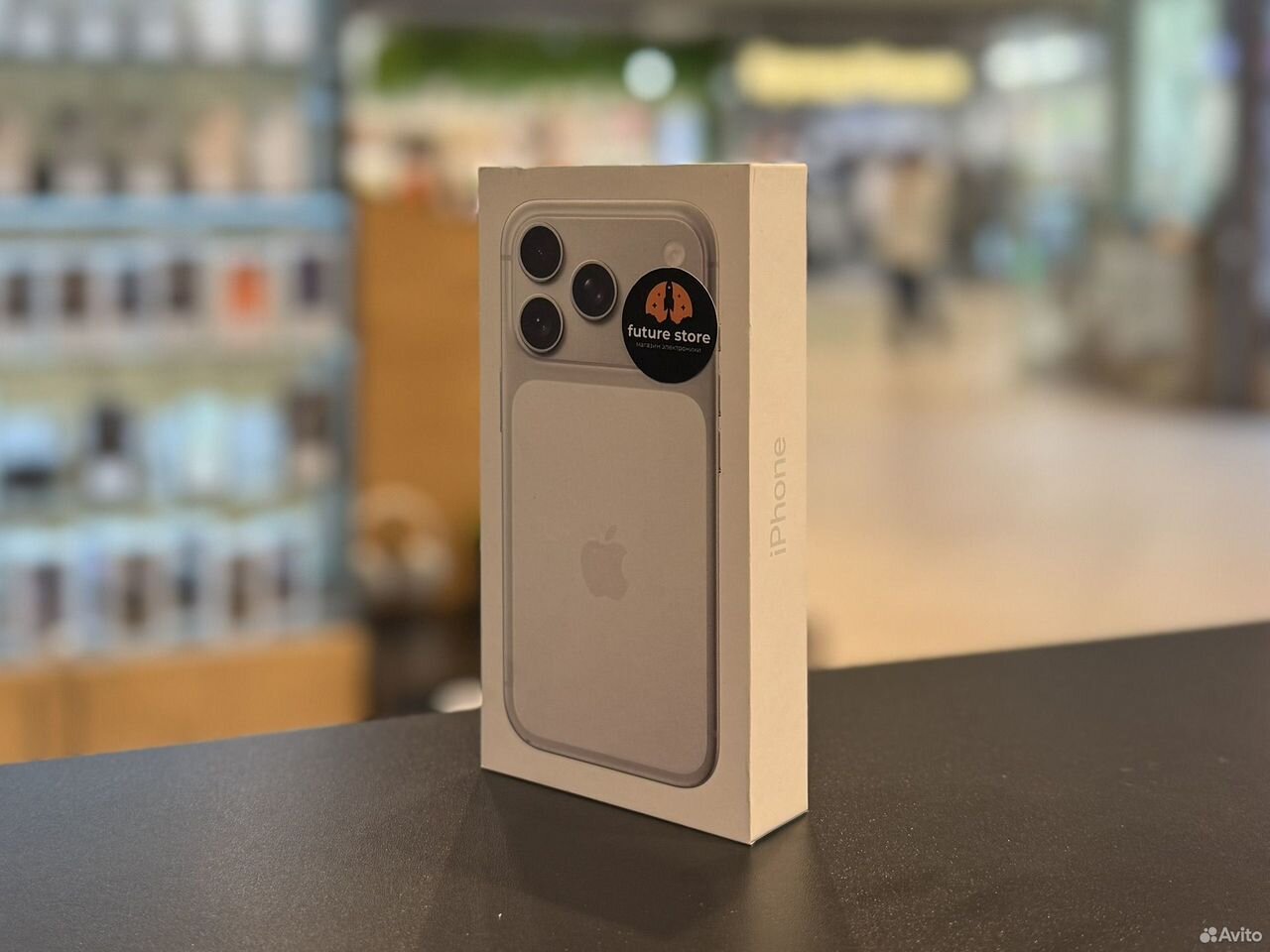iPhone 17 Pro, 256 ГБ, eSIM