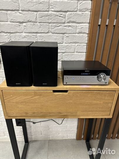 Myзыкальный центр Sony SBT100