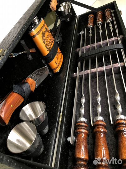 Подарочный набор шампуров в кейсе