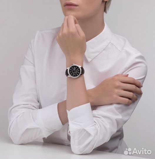 Часы Санлайт со стразами