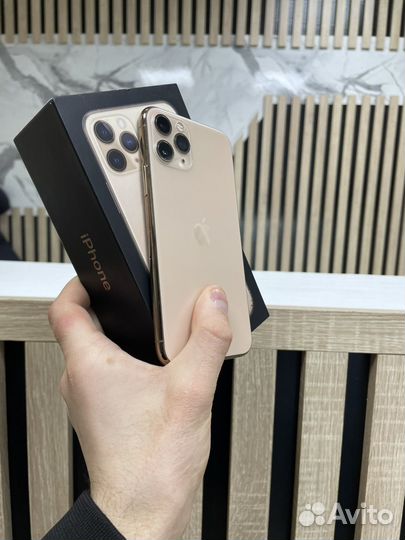 iPhone 11 Pro, 64 ГБ