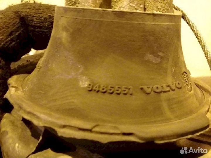 Опора двигателя (подушка двс) 9485551 Volvo S60 V7