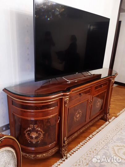 Стёкла на столы,комоды,также зеркала и зерк. панно