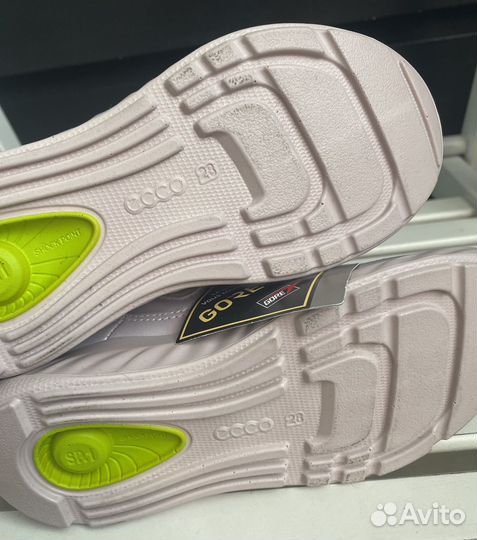 Кроссовки Ecco 28