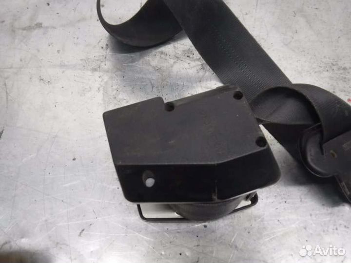 Ремень безопасности передний правый Лада Приора