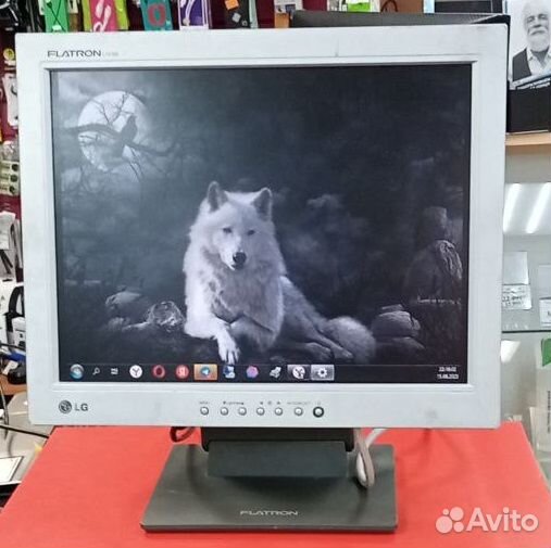 Монитор lg flatron l1510s 100-240v50/60Hz 0.6A