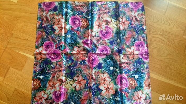 Платок женский шелковый