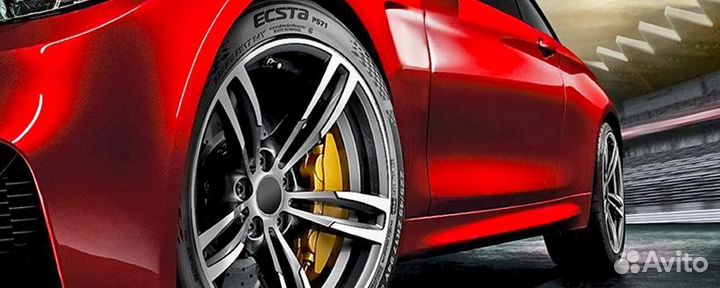 Kumho Ecsta PS71 265/40 R21 и 295/35 R21 107Y