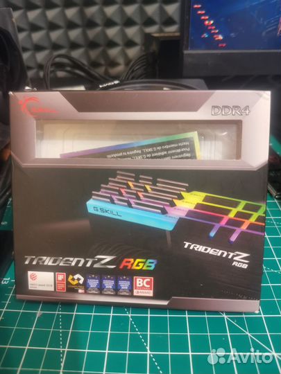 DDR4 G.Skill TridentZ 32Gb 2x16 (Samsung B-die)