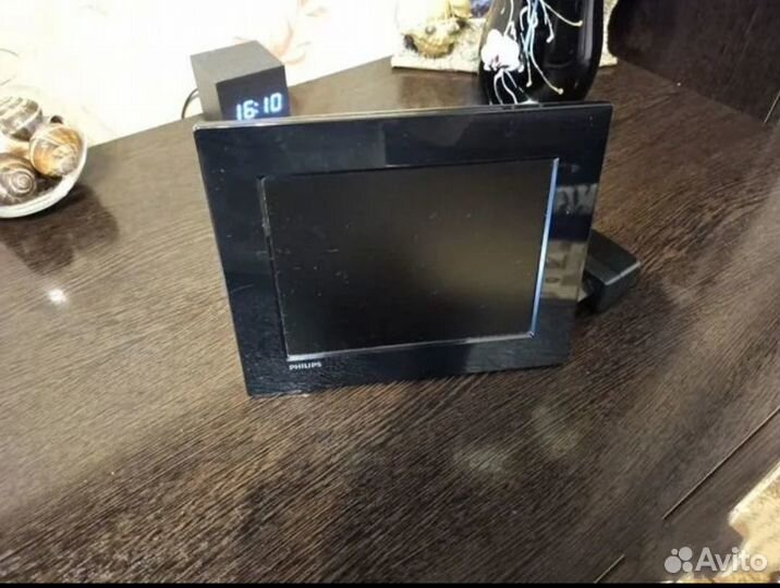 Цифровая фоторамка philips 7''