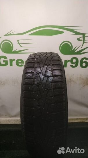 Roadstone Winguard WinSpike 215/55 R17