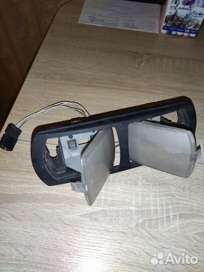 Черный внутренний купольный светильник Truck-Lite