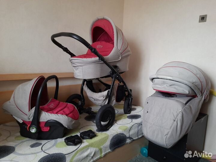 Коляска 3 в 1 для девочки