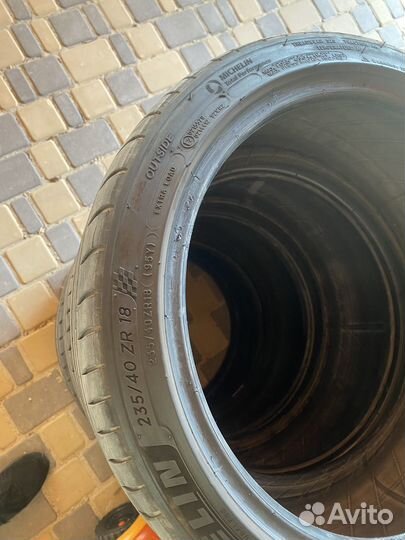 Michelin Pilot Sport 4 235/40 R18 95Y