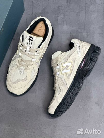 Кроссовки New Balance 1906R