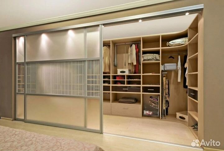 Встроенный шкаф по вашим размерам