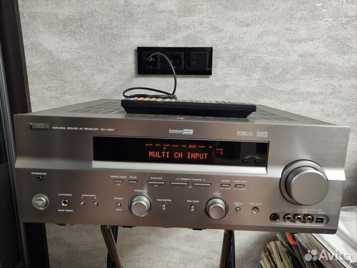 Ресивер yamaha RX-V657