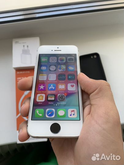 Продам идеал iPhone 5s