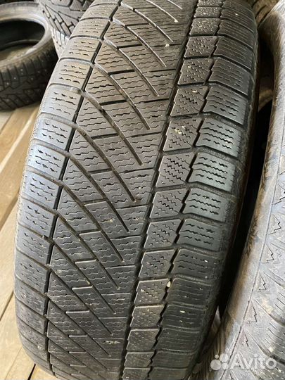 Continental ContiVikingContact 6 235/65 R17