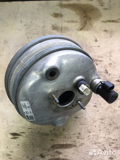 Вакуумный усилитель тормозов Mercedes S430L W220