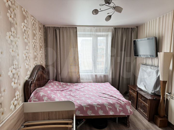 2-к. квартира, 54 м², 8/10 эт.