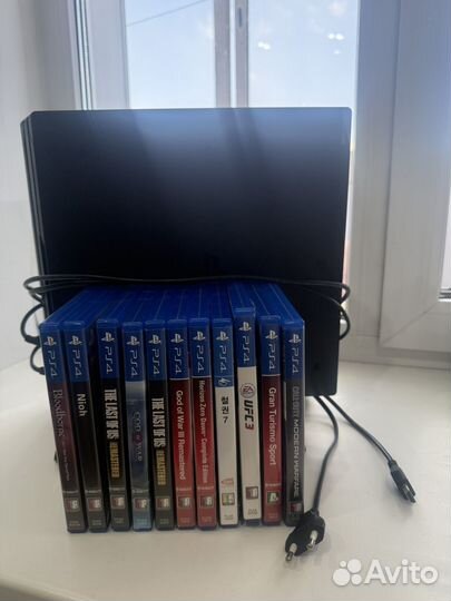 Sony playstation 4 pro 1tb + игры