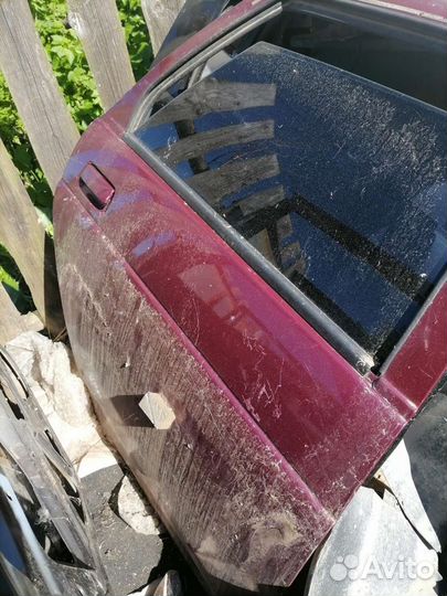 Двери рено логан