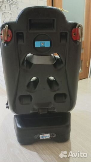 Детское автокресло chicco