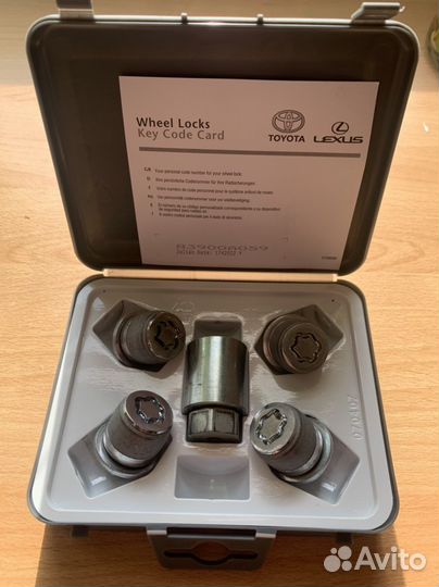 Оригиналтные секретные гайки Toyota/Lexus